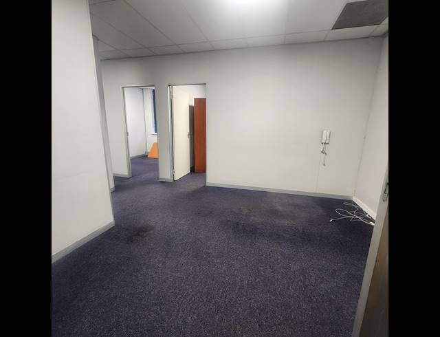 108M² OFFICE TO LET IN MUSGRAVE